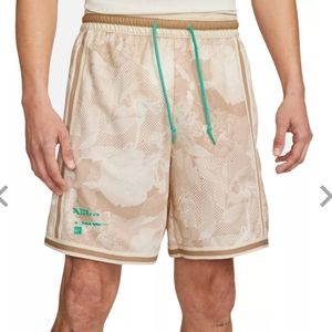 NWT Men's Nike basketball shorts